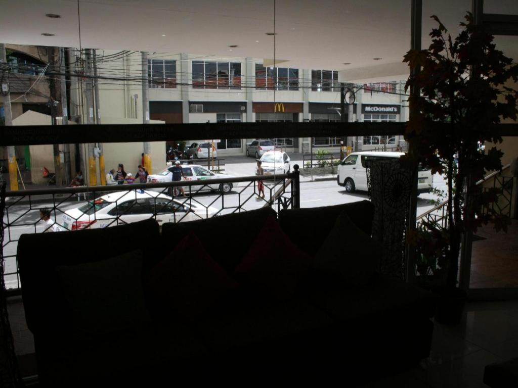 Sampaguita Suites Plaza Garcia Cebu Extérieur photo