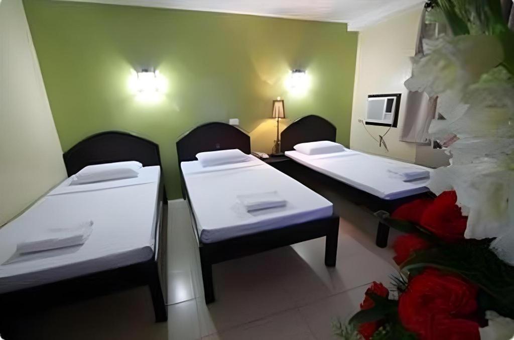 Sampaguita Suites Plaza Garcia Cebu Extérieur photo