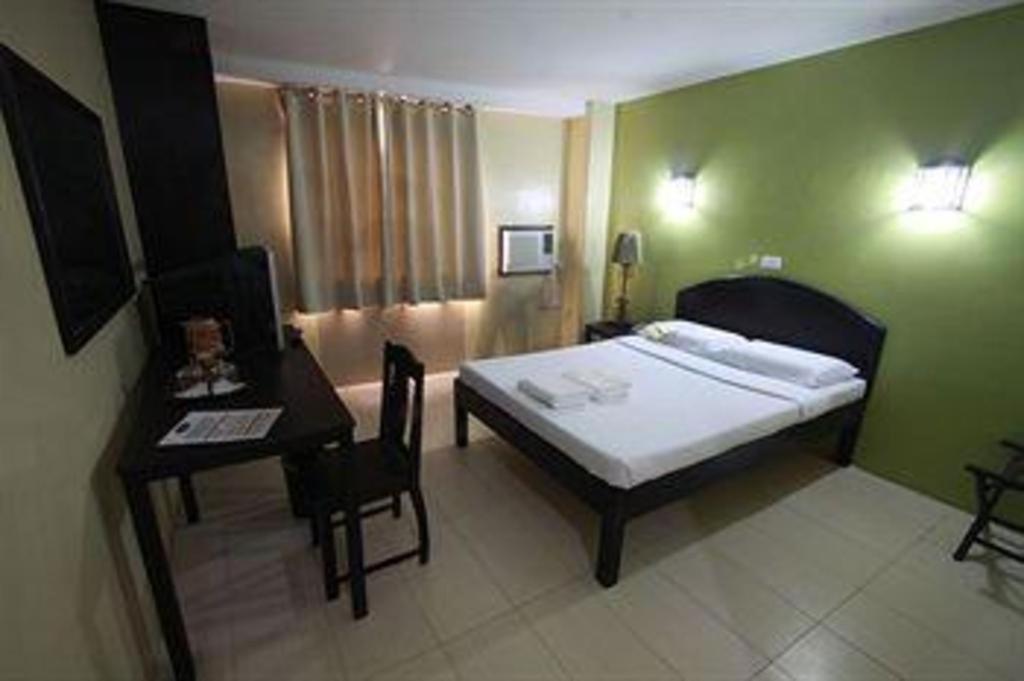 Sampaguita Suites Plaza Garcia Cebu Extérieur photo