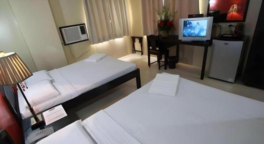 Sampaguita Suites Plaza Garcia Cebu Extérieur photo