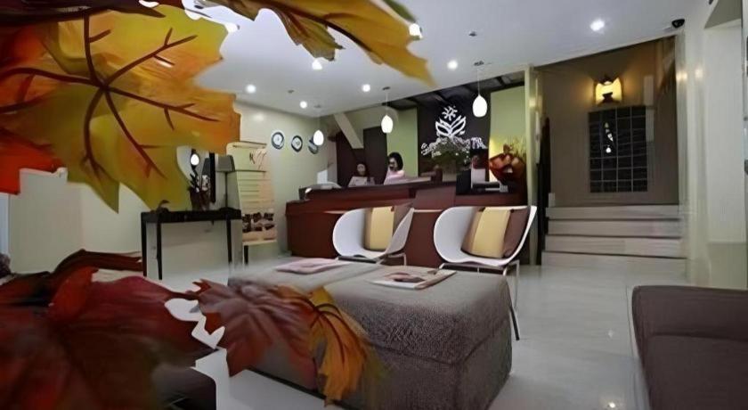 Sampaguita Suites Plaza Garcia Cebu Extérieur photo