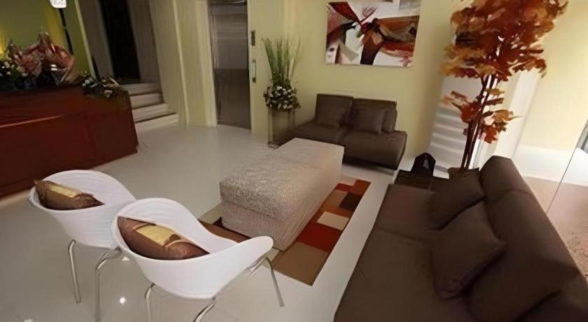 Sampaguita Suites Plaza Garcia Cebu Extérieur photo