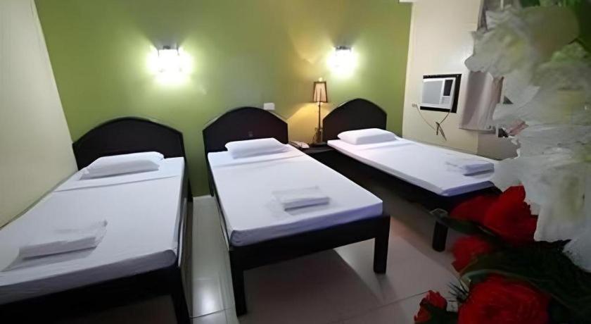 Sampaguita Suites Plaza Garcia Cebu Extérieur photo